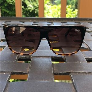 Quay x Desi Perkins On the Low Square Sunglasses